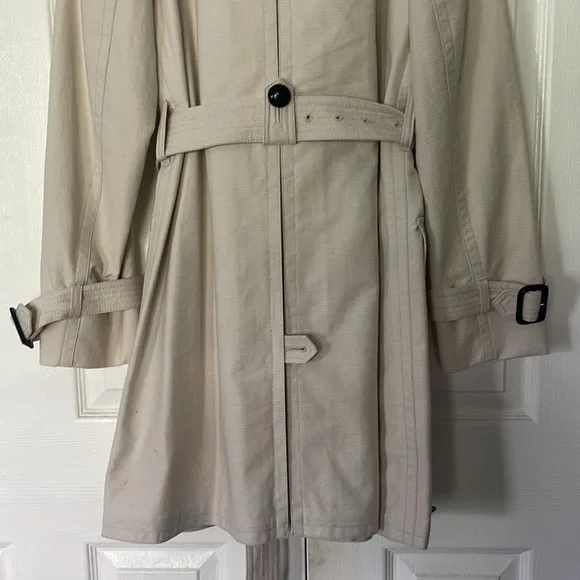 Coach 1941 Cream Trench Coat - Picture 7 of 10